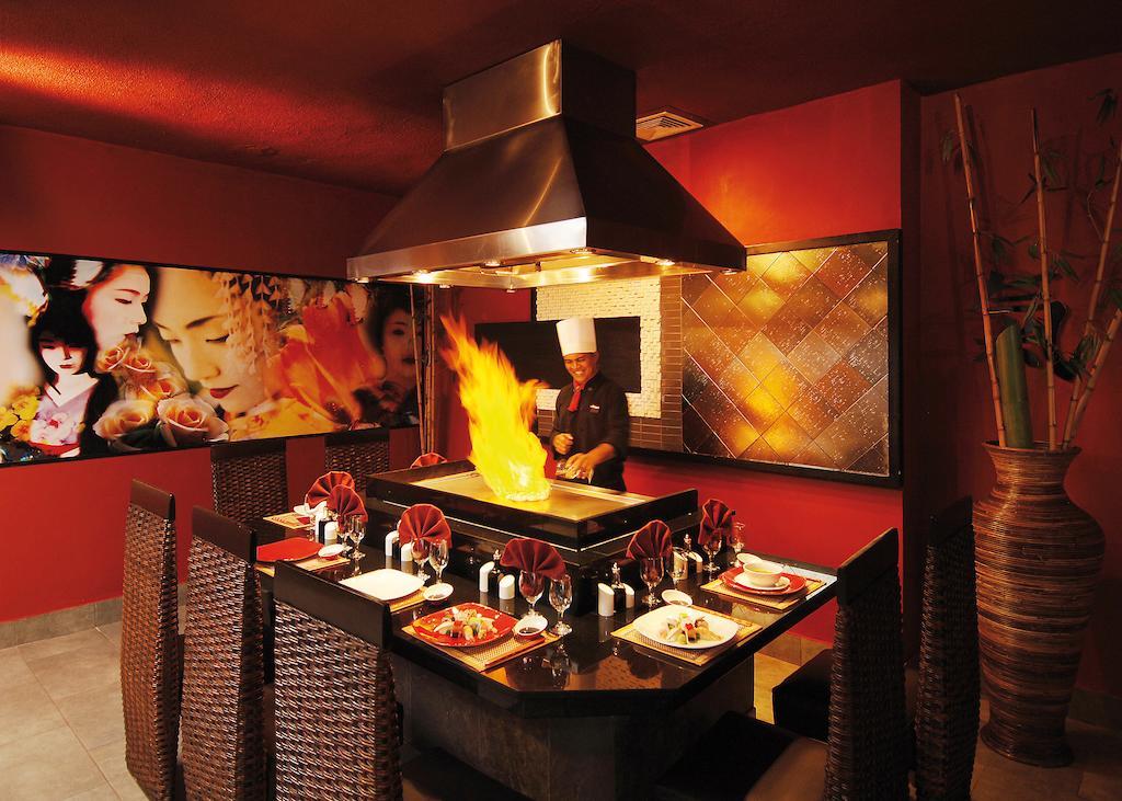 Sunscape Dominican Beach Punta Cana Bavaro Restaurant photo